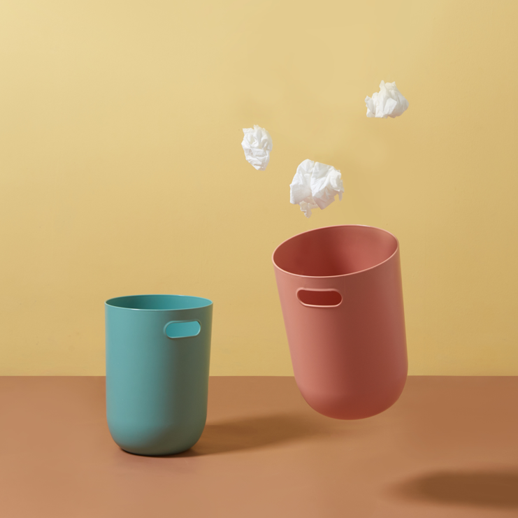 Livingroom Plastic Dustbin