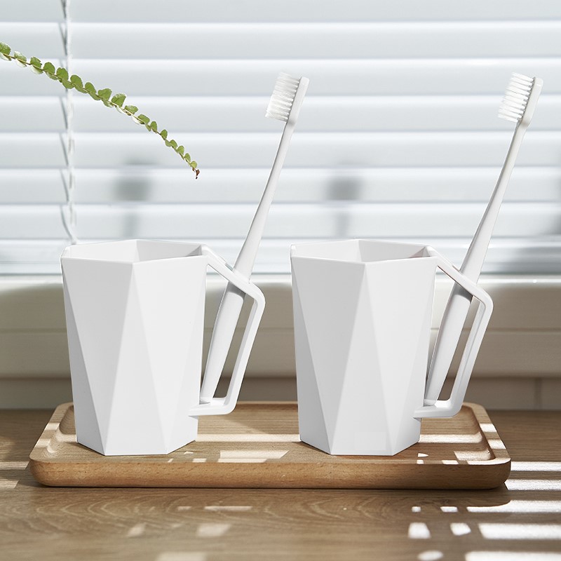 Plastic Cup with Toothbrush Holder Handle