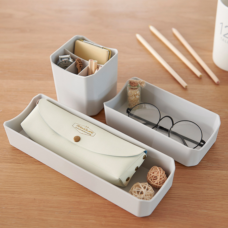 Desktop storage set
